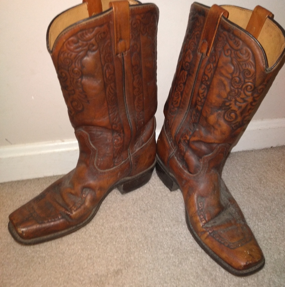 Western Tooled Boots